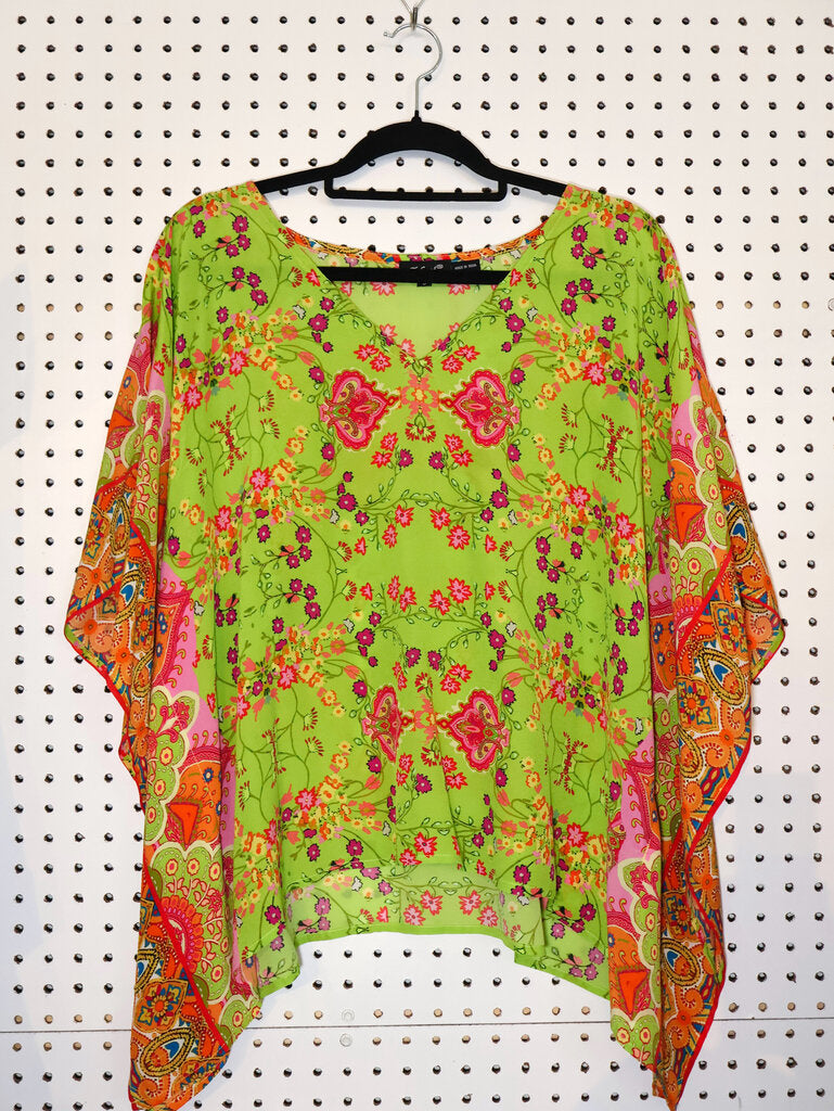 Tolani Top Size Small