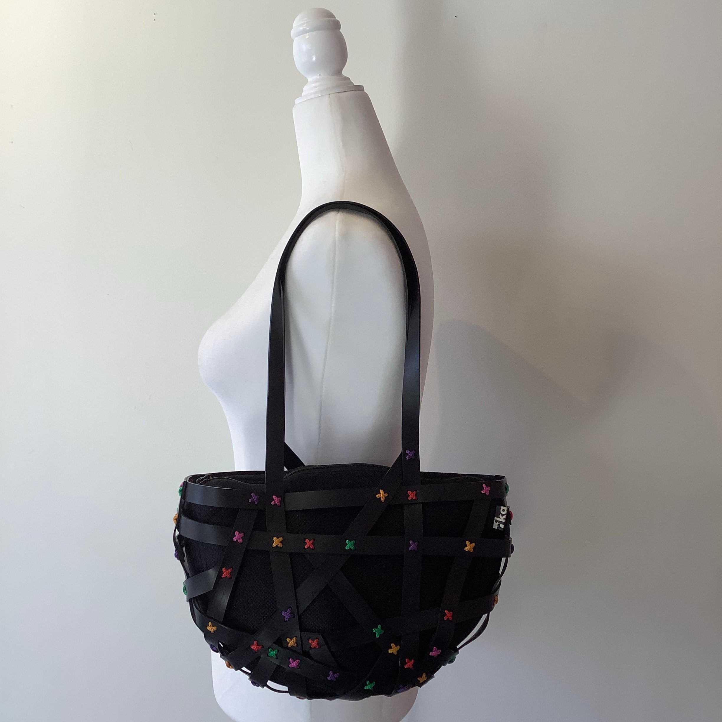 Rika Black Multicolor Handbag
